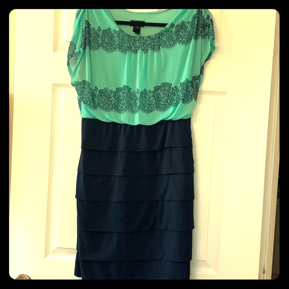 Women’s plus size dress, size 16W